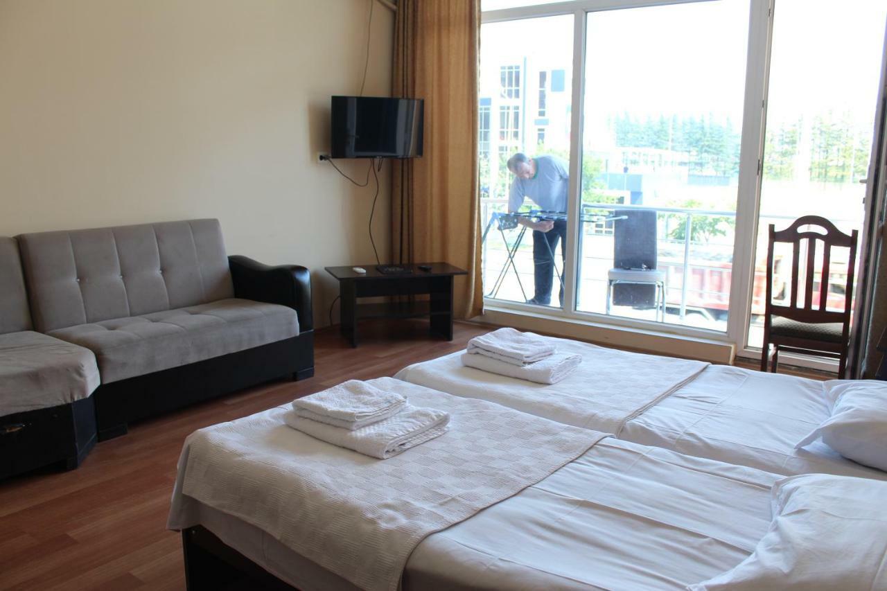 Eleganti Hotel Batumi Eksteriør billede